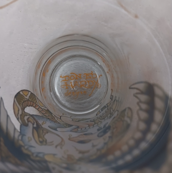 VTG. Don Ed Hardy Drinking Glass - Picture 3 of 4